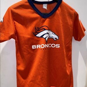 Denver Broncos Kids Athletic Shirt - size M